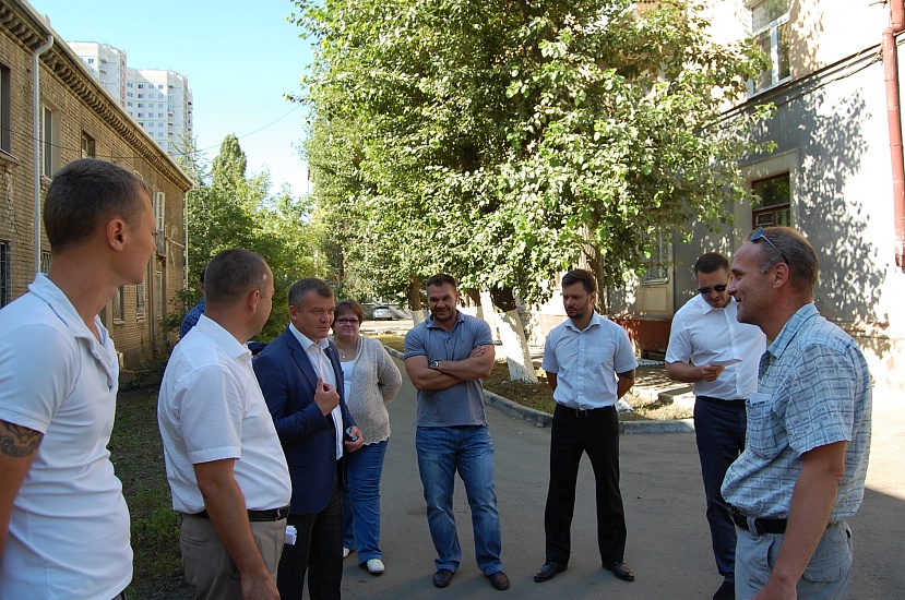 В Саратове продолжается реализация программы 
капитального ремонта многоквартирных жилых домов