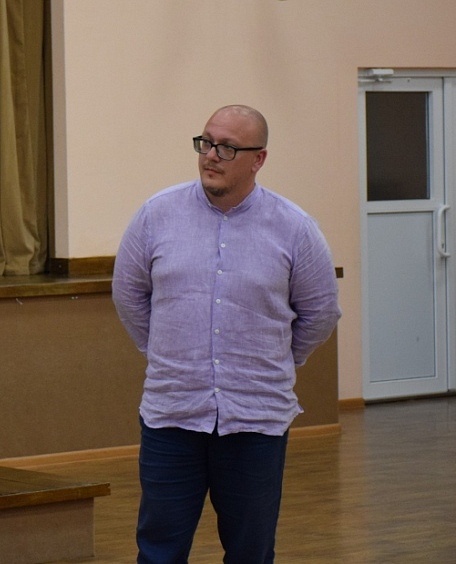 «Евгений Спирин: «Когда рекламируют откровенные 
танцы на фоне исторического здания храма, то это воспринимается неоднозначно»