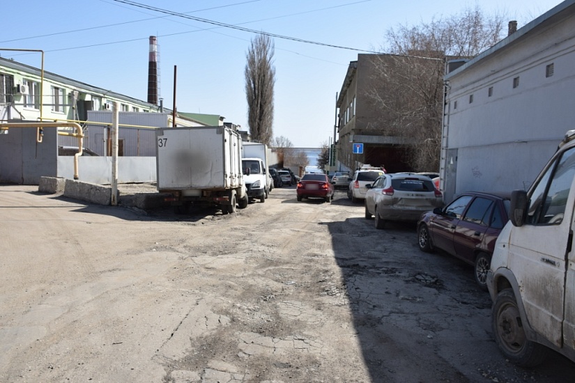Дневник благоустройства. Начались работы 
по ремонту одного из спусков к строящемуся городскому пляжу