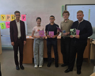 В Волжском районе состоялся районный турнир по экспериментальной физике «Сверхточные измерения» В Волжском районе состоялся районный турнир по экспериментальной физике «Сверхточные измерения»