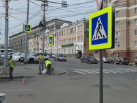 В городе установлены новые дорожные знаки В городе установлены новые дорожные знаки