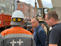 Первый заместитель главы администрации района осмотрел ход ремонтных работ, проводимых ПАО «Т Плюс» Первый заместитель главы администрации района осмотрел ход ремонтных работ, проводимых ПАО «Т Плюс»