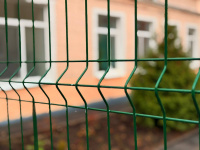 На территории Волжского района завершены работы по замене ограждений в образовательных учреждениях На территории Волжского района завершены работы по замене ограждений в образовательных учреждениях